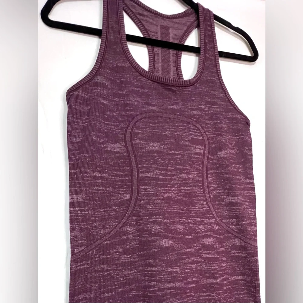 Lululemon Swiftly Tech Racerback Tank Running Activewear Yoga Workout Summer